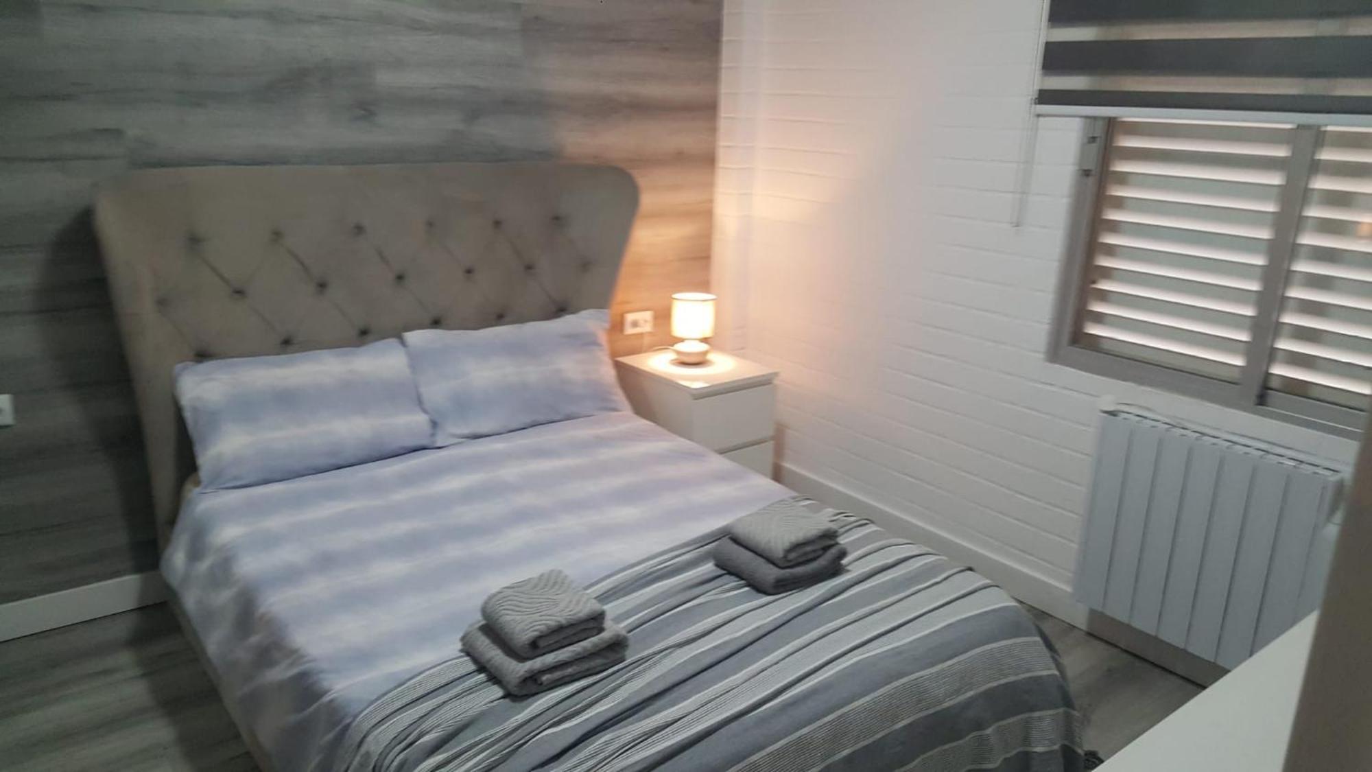 Beachfront Apartment - La Mata Торрев'єха Екстер'єр фото